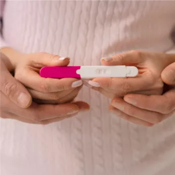 How Doctors Choose Between IUI, IVF, and ICSI
